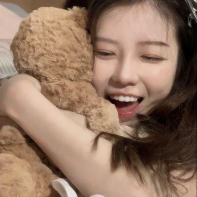 闹剧谜案
